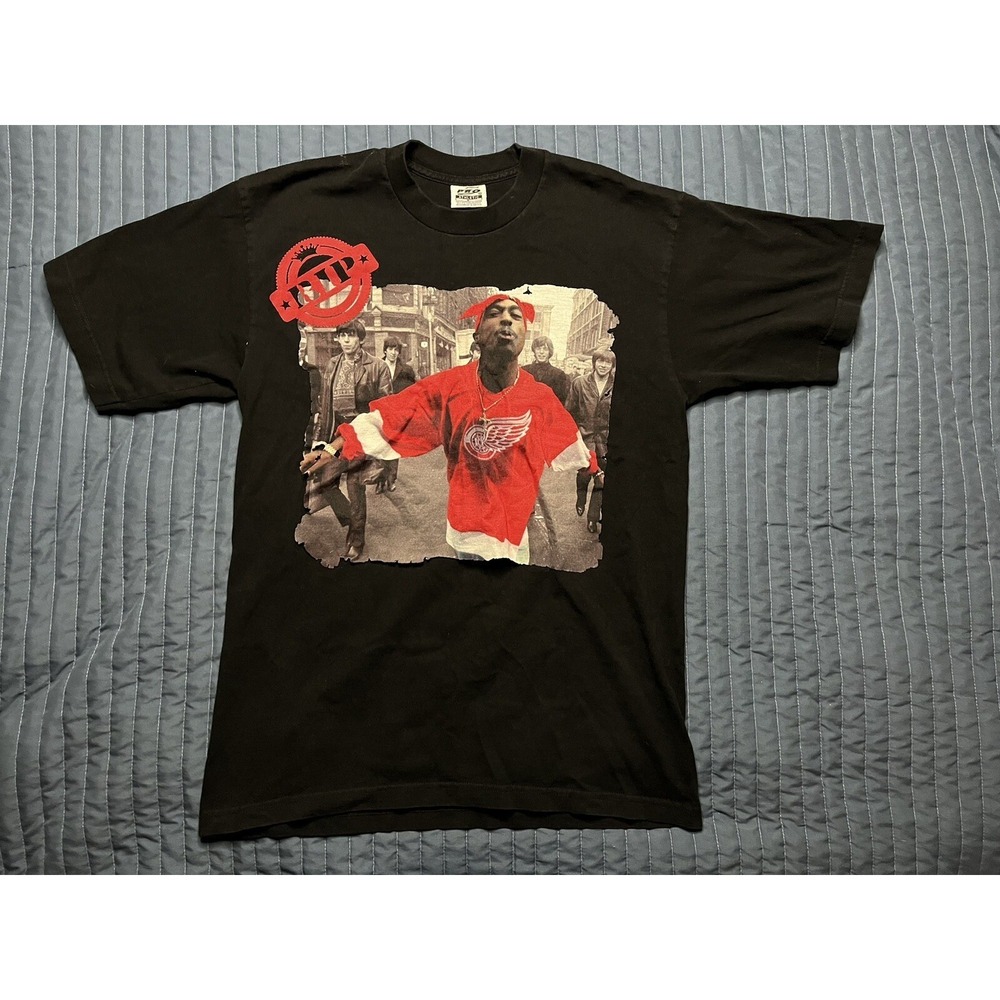 Vintage Pro Athletic Rip Tupac T Shirt Large Black Red Wings New York StonesREAD